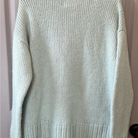PINK Victoria’s Secret Oversized Sweater Size XS - Picture 2 of 4